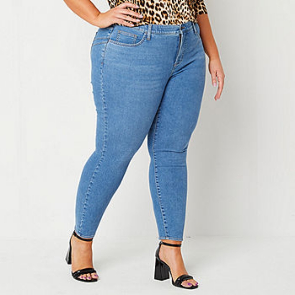 NWT Bold Elements Womens Plus Mid Rise Skinny Fit Jean Size 22W